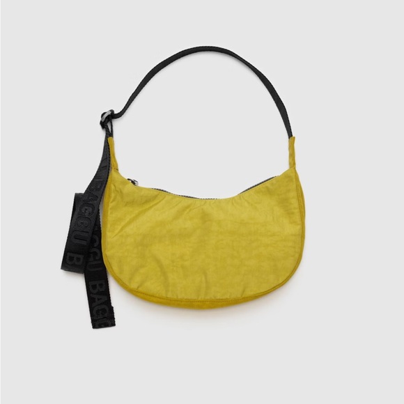 BAGGU Handbags - Baggu Small Nylon Crescent Bag in Mixed Pear